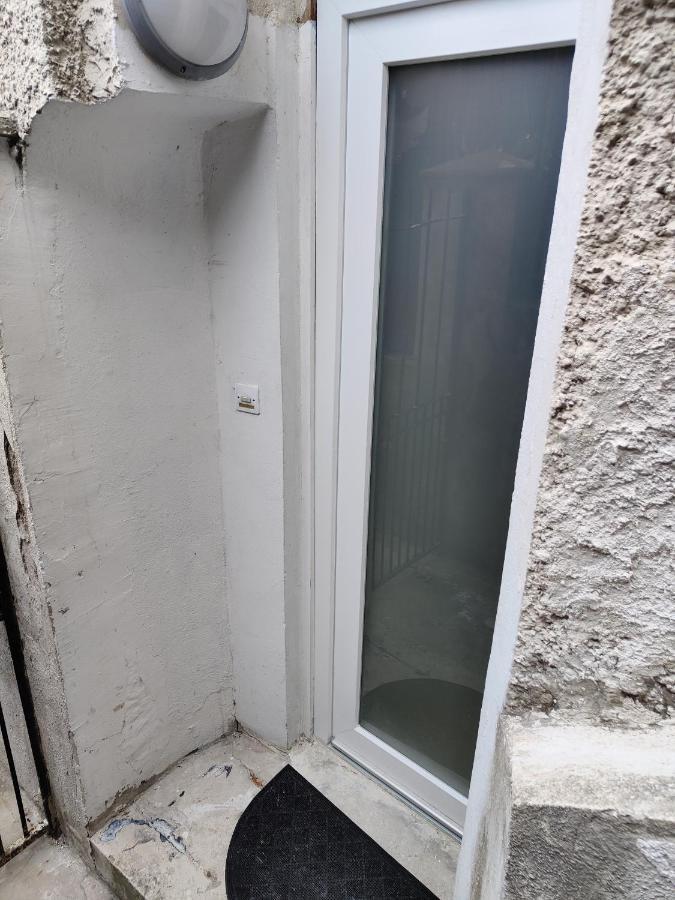 Le Loft Magnan - Ac- Pres Mer - Wifi - Parking - Confort Et Moderne - Supermarches Et Tram Proches Nice Exterior photo