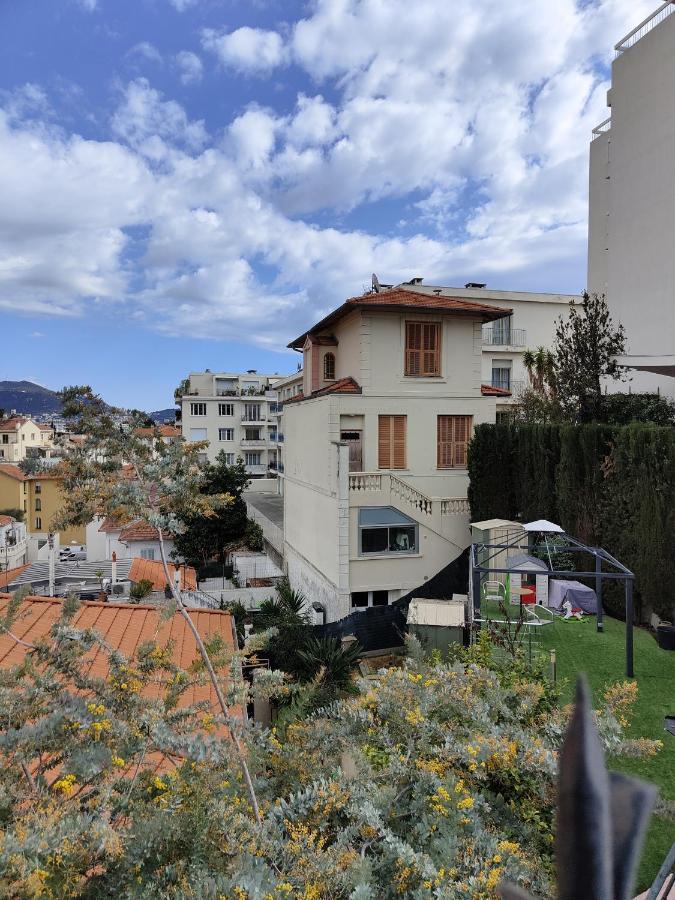 Le Loft Magnan - Ac- Pres Mer - Wifi - Parking - Confort Et Moderne - Supermarches Et Tram Proches Nice Exterior photo
