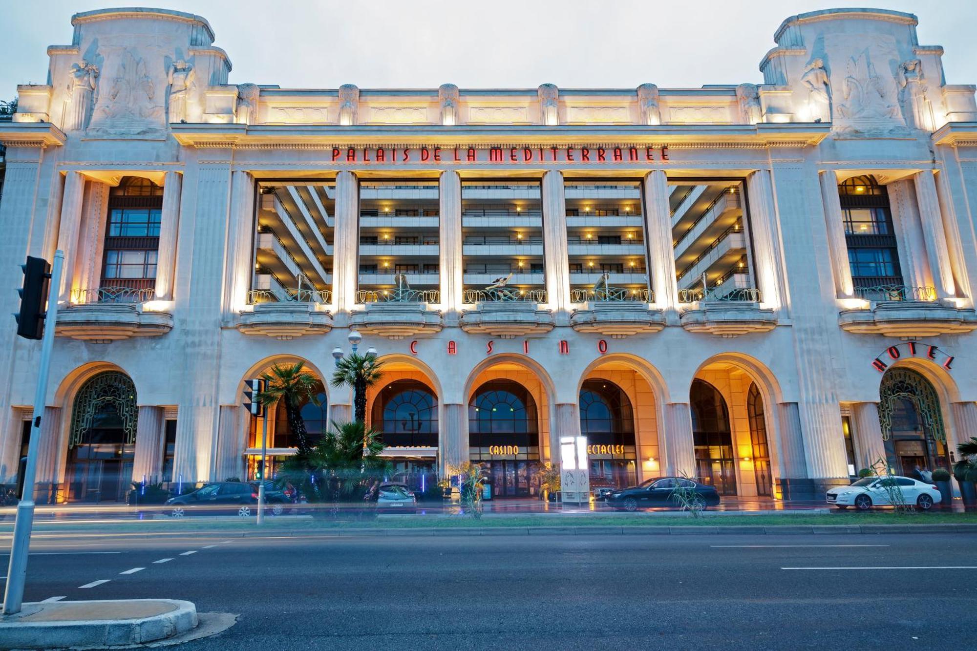 Le Loft Magnan - Ac- Pres Mer - Wifi - Parking - Confort Et Moderne - Supermarches Et Tram Proches Nice Exterior photo